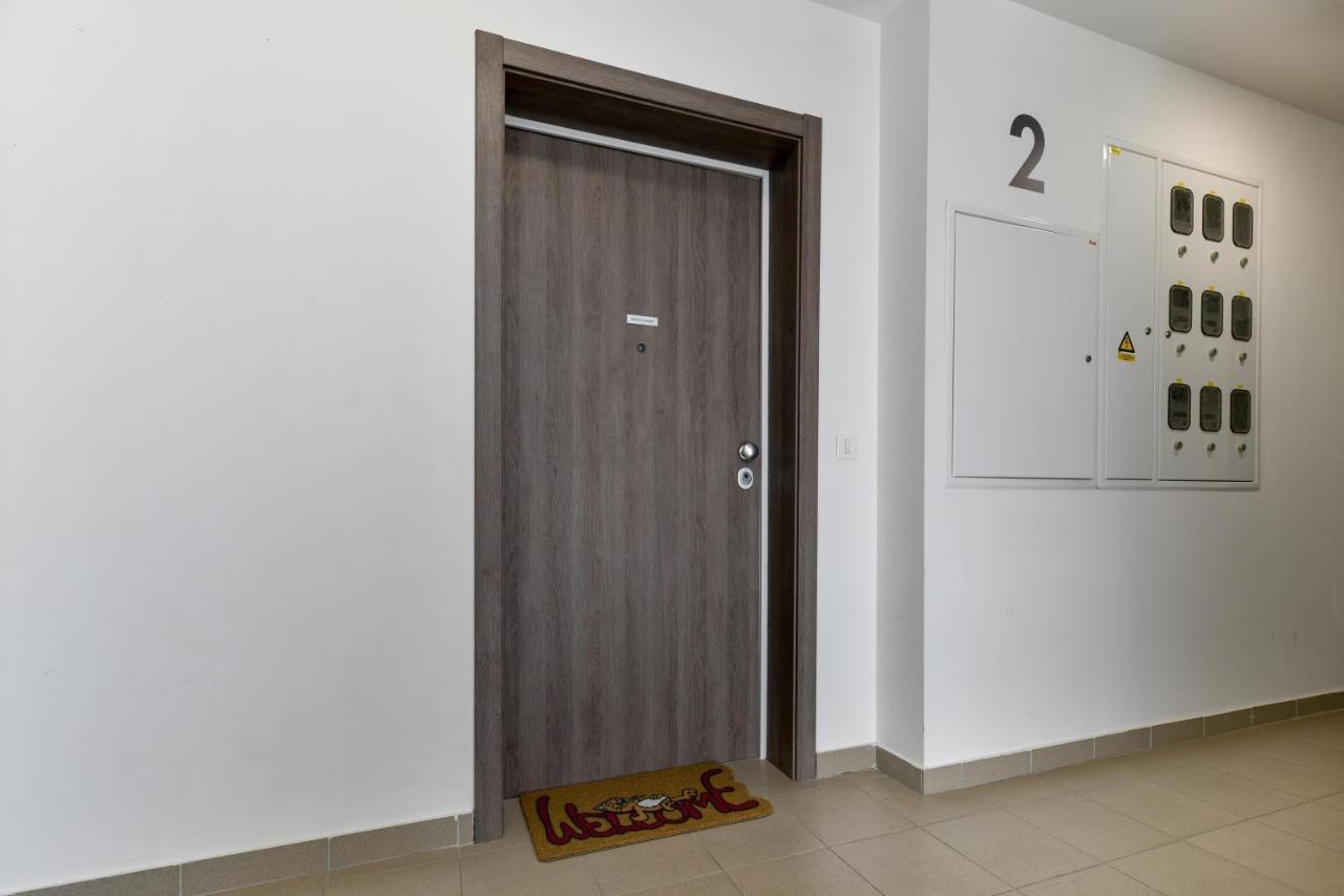 Modern Apartment For 2025' Vacation In Zadar Exterior photo