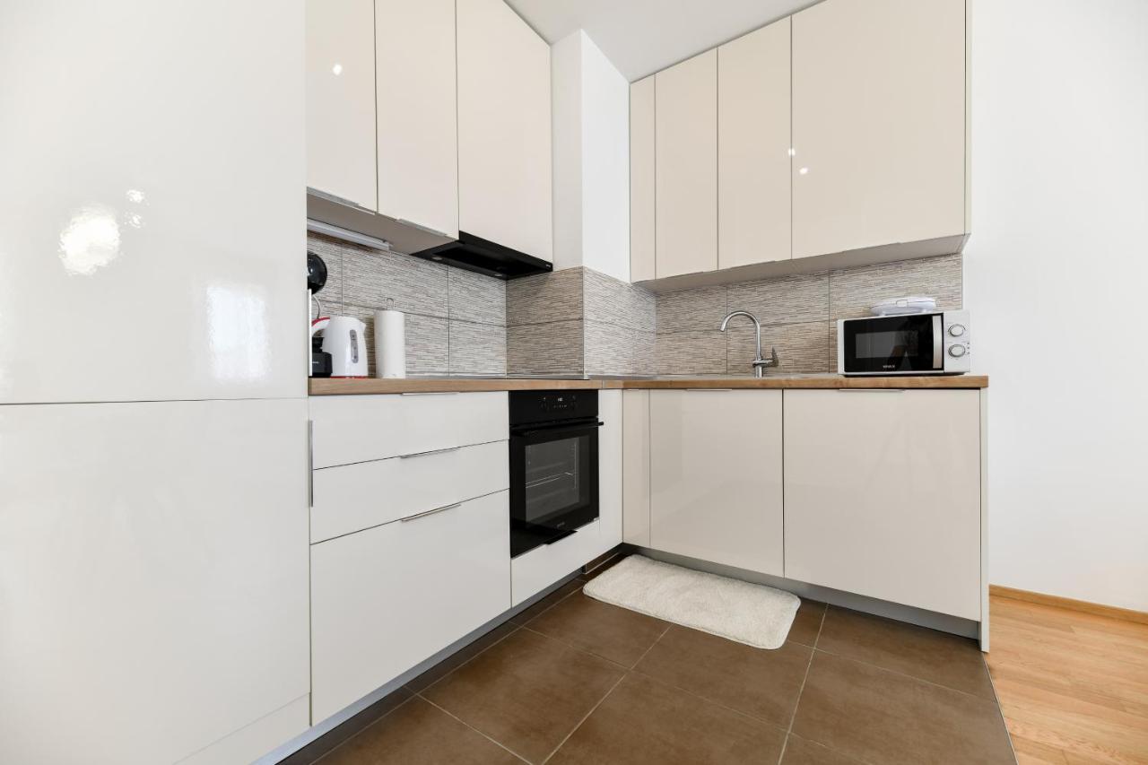 Modern Apartment For 2025' Vacation In Zadar Exterior photo