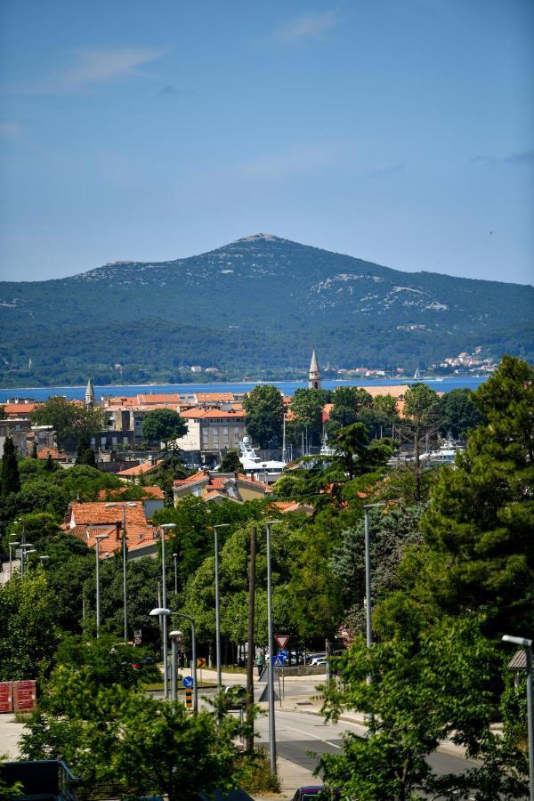 Modern Apartment For 2025' Vacation In Zadar Exterior photo