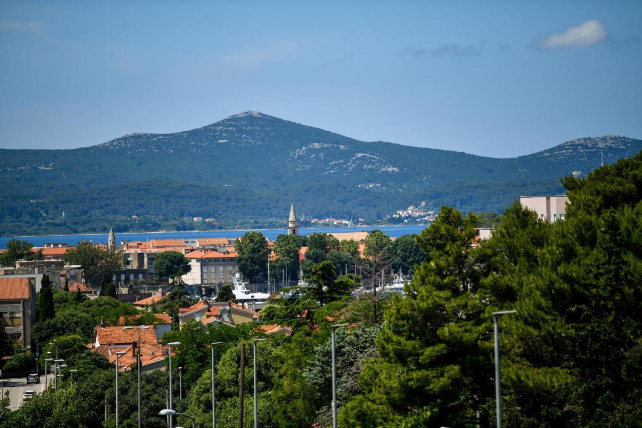 Modern Apartment For 2025' Vacation In Zadar Exterior photo